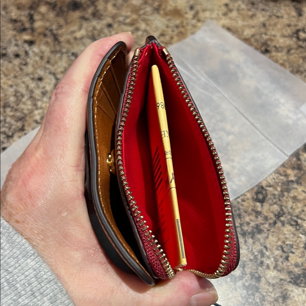 Dooney & Bourke Florentine Zip Credit Card Wallet 12 - Picture 8 of 8